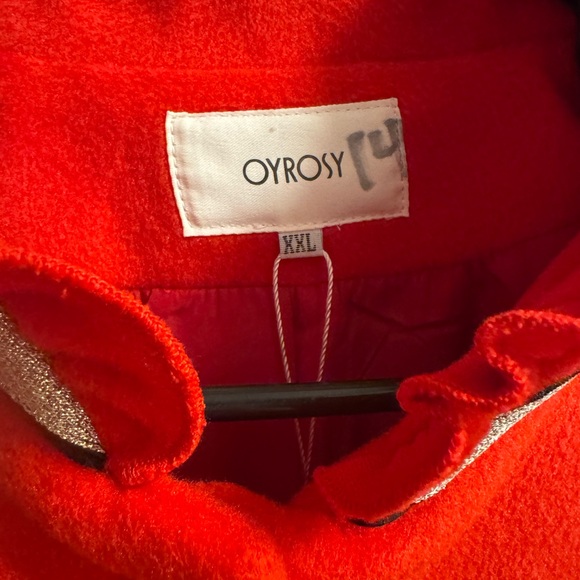 Elegant Red Embroidered Women's Jacket - Picture 5 of 7